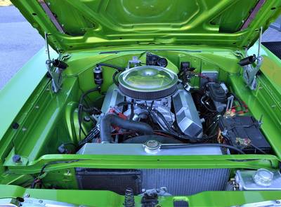 Plymouth Road Runner 383cui Big Block