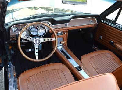 Ford Mustang V8 302cui Cabrio