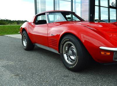 Corvette Stingray 454cui 365hp frame-off