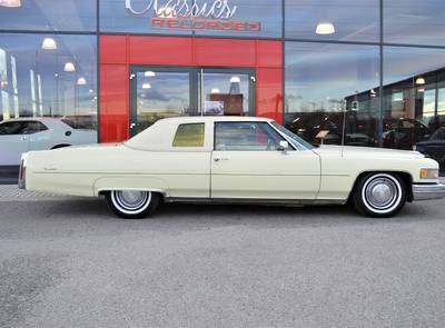 Cadillac Coupe DeVille
