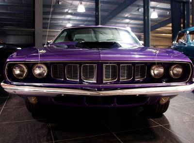 Plymouth Cuda 440 "Six-Pack"
