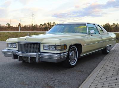 Cadillac Coupe DeVille
