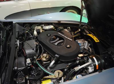Corvette C3 Cross-Fire-Injection