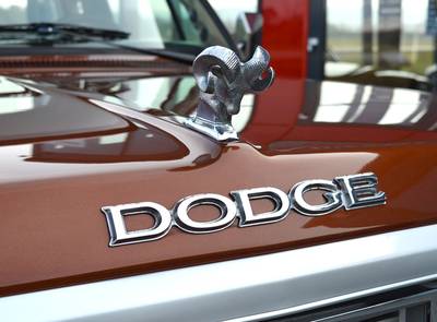Dodge D150 Ram Frame-Off, 390cui, Air Ride