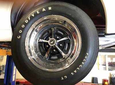 Ford Mustang Boss 429 NASCAR