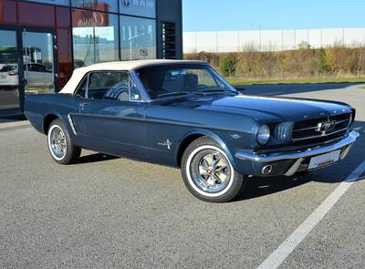 Ford Mustang Cabrio V8 ERSTBESITZ