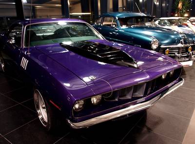 Plymouth Cuda 440 "Six-Pack"