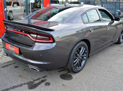 Dodge Charger SXT Plus Allrad