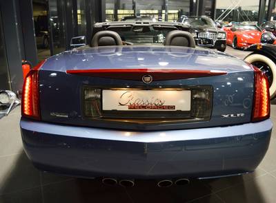 Cadillac XLR