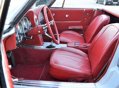 Corvette Sting Ray C2 Cabrio 300hp