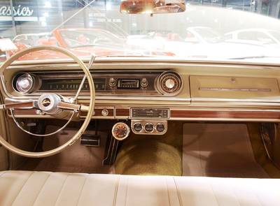 Chevrolet Impala SS 409 fastback