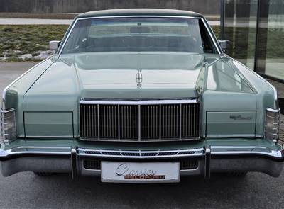 Lincoln Continental 460cui V8