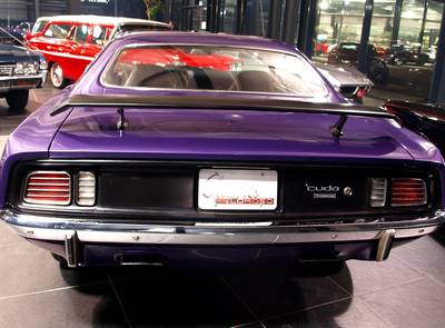 Plymouth Cuda 440 "Six-Pack"