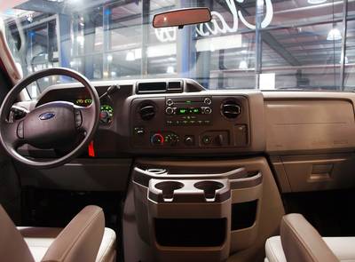 Ford E-150 XL Econoline