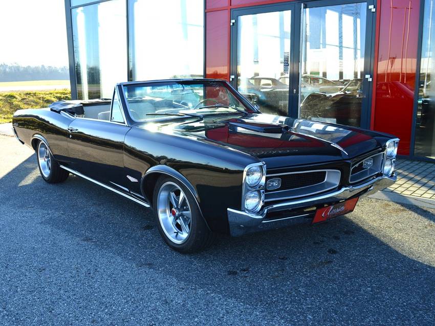 Pontiac GTO Convertible, 389cui Tri-Power