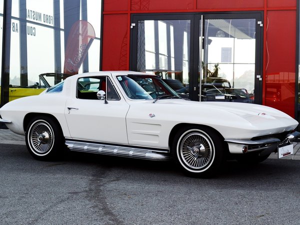 Corvette C2 Sting Ray 327 / 250