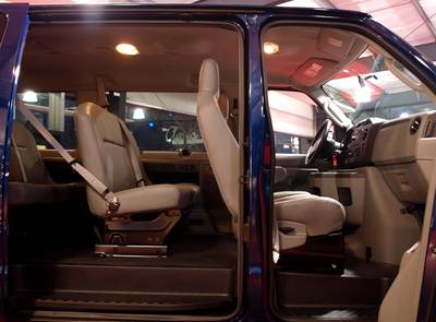 Ford E-150 XL Econoline