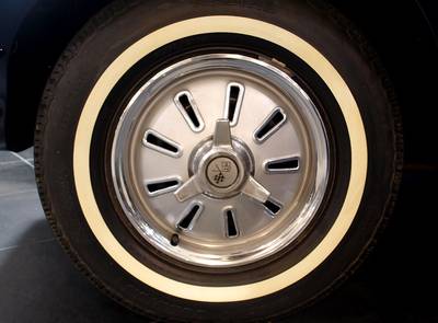 Corvette C2 Stingray 327 /365