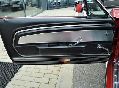 Ford Mustang 390 S-Code