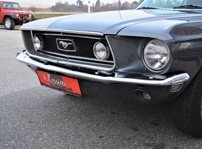 Ford Mustang V8 302cui J-Code