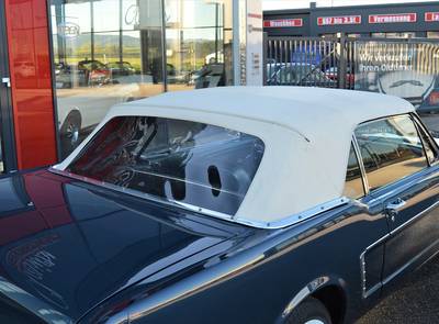 Ford Mustang Cabrio V8 ERSTBESITZ