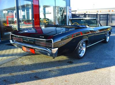 Pontiac GTO Convertible, 389cui Tri-Power