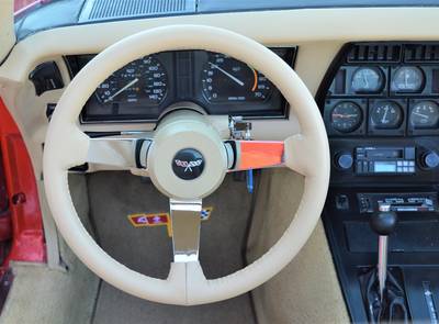 Chevrolet Corvette Stingray, Targa L48