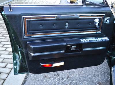 Oldsmobile Ninety-Eight Luxury 455 Rocket