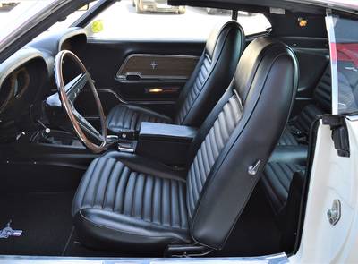 Ford Mustang Boss 429 NASCAR