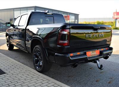 Ram LIMITED Night Edition, Crew Long Bed