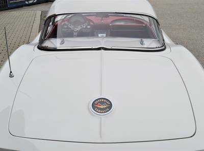 Corvette C1 Roadster 327 Dual Top