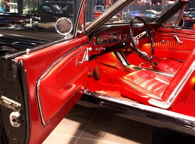 Ford Mustang 260 V8
