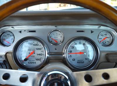 Ford Mustang Fastback 302 Resto-Mod