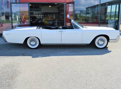 Lincoln Continental 4-door Convertible