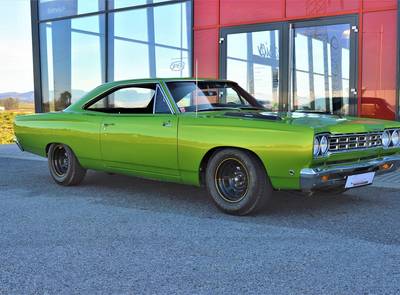 Plymouth Road Runner 383cui Big Block