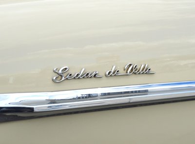 Cadillac Sedan DeVille 390cui V8