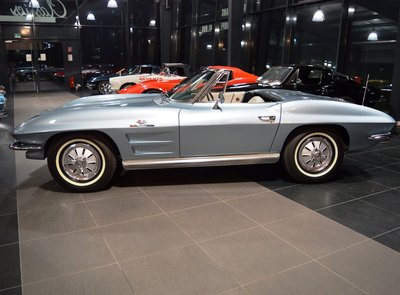 Corvette C2 Fuelie 327/375