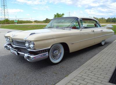 Cadillac Sedan DeVille 390cui V8