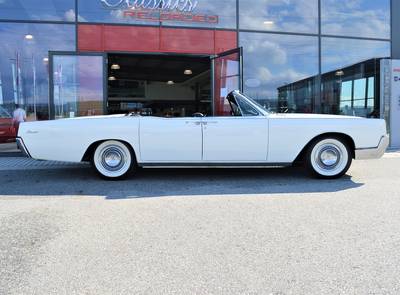 Lincoln Continental 4-door Convertible