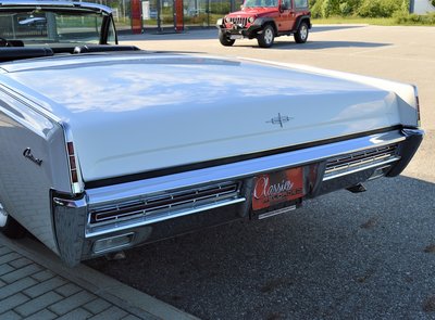 Lincoln Continental 4-door Convertible