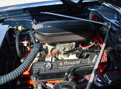 Dodge Charger SE 360cui V8