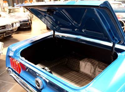 Ford Mustang 302 Cabrio