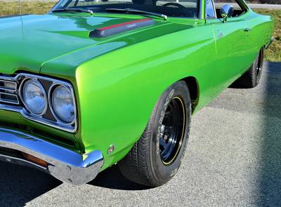 Plymouth Road Runner 383cui Big Block