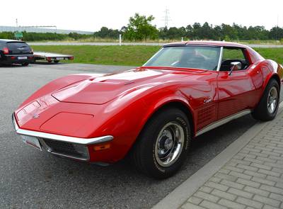 Corvette Stingray 454cui 365hp frame-off