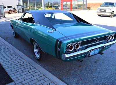 Dodge Charger R/T HEMI 426