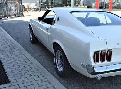 Ford Mustang Boss 429 NASCAR