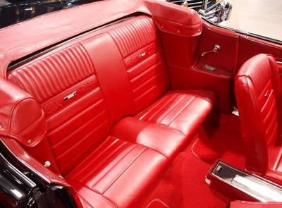 Ford Mustang 260 V8
