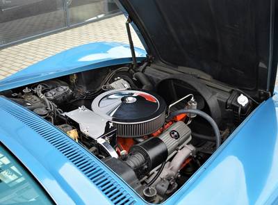 Corvette Stingray Convertible 350hp