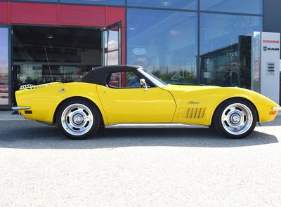 Corvette Stingray Convertible