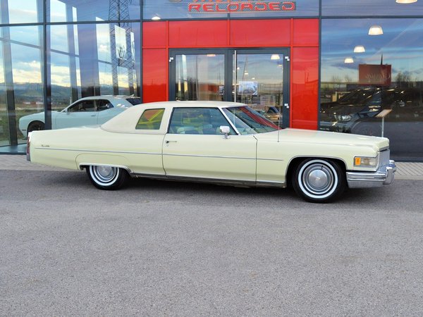 Cadillac Coupe DeVille